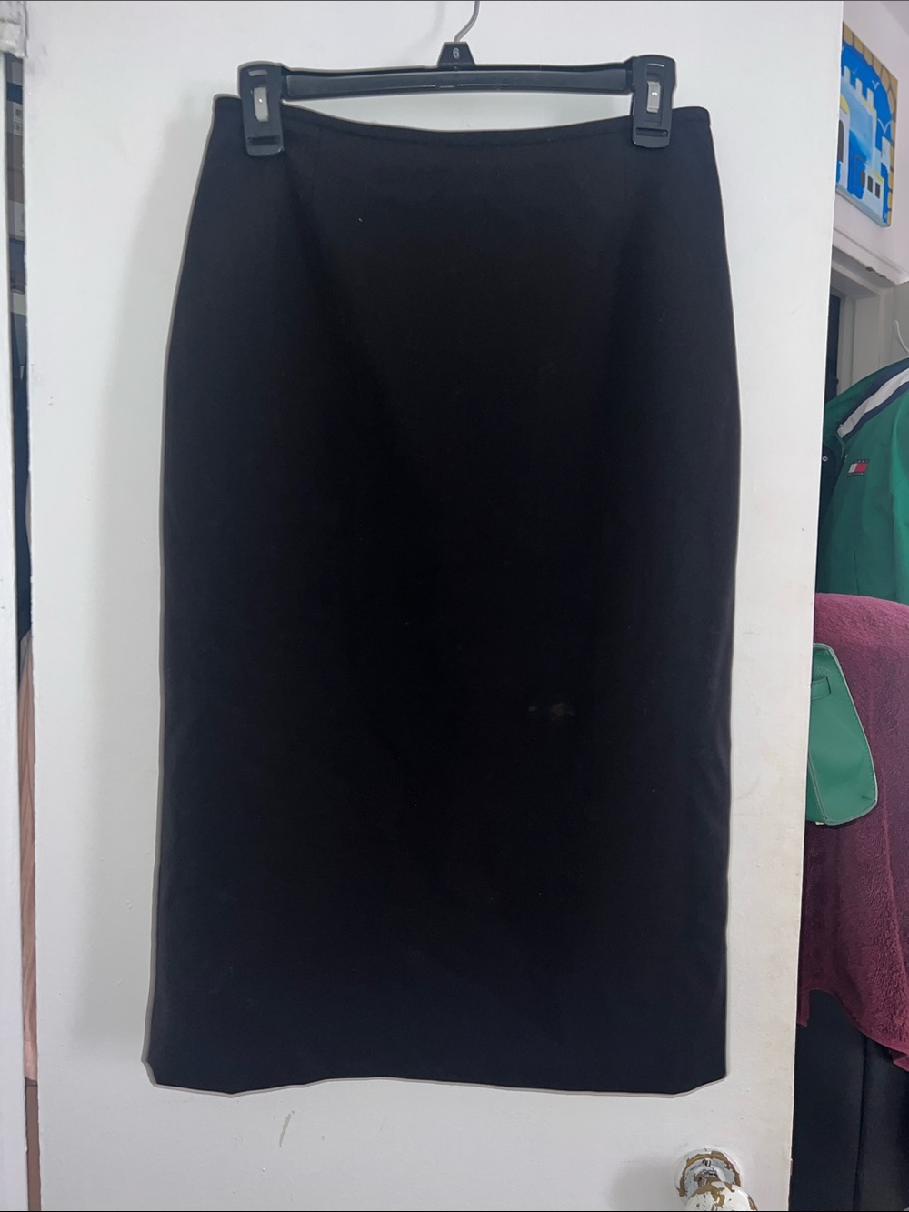 Women's Black Pencil Skirt - Classic Sleek Silhouette